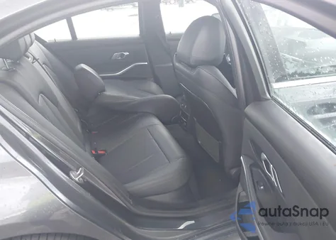 2020 BMW 330I xDrive z USA, uszkodzony, nr VIN 3MW5R7J04L8B21687